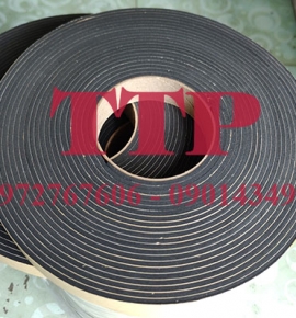 Ron xốp eva 1 mặt keo 15mmx4mmx10m